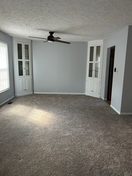Building Photo - 2029 N Anvil Ln