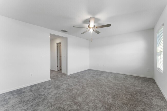 Building Photo - Luxury 3 BR + LOFT/2.5BA/1 Car Garage Luxury Townhome in the highly desirable GATED community of ...