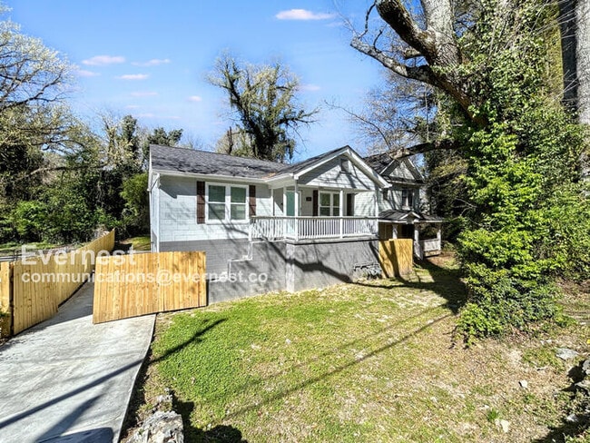 Primary Photo - 238 Anderson Ave NW