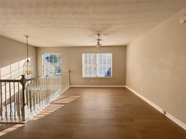Building Photo - 2751 Spence Ct NE