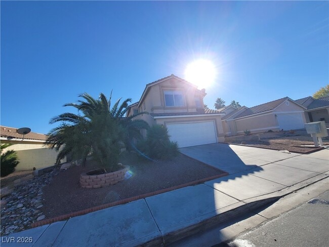 Building Photo - 25 Newburg Ave