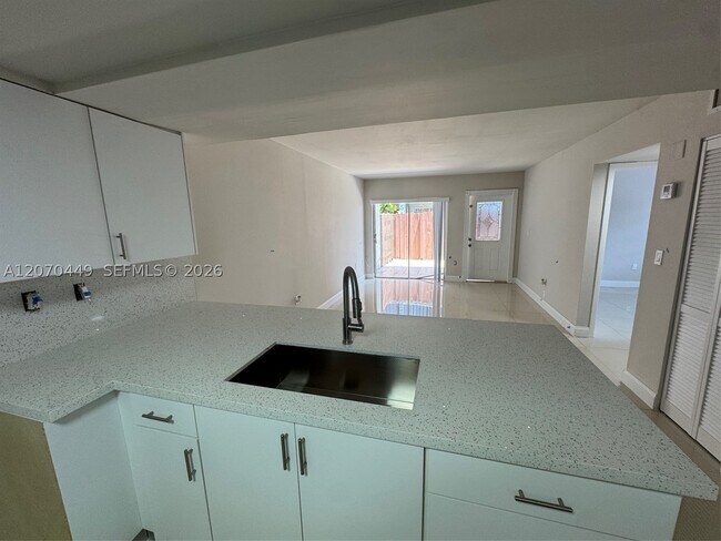 Building Photo - 15441 SW 81st Cir Ln