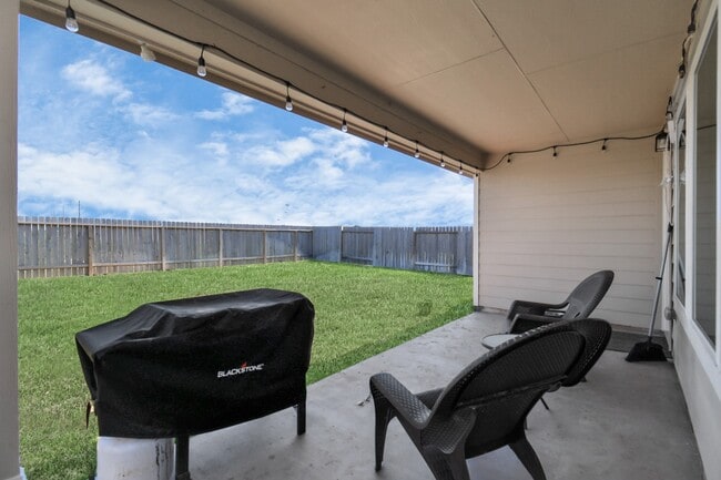 Building Photo - 24807 Bastiani Canvas Ln