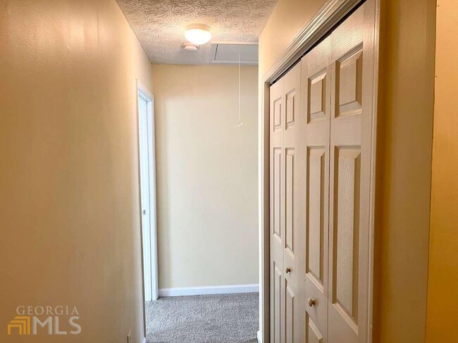 Building Photo - 4132 High Park Ln