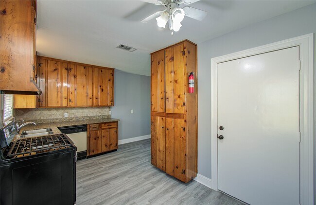 Building Photo - 4126 Omeara Dr