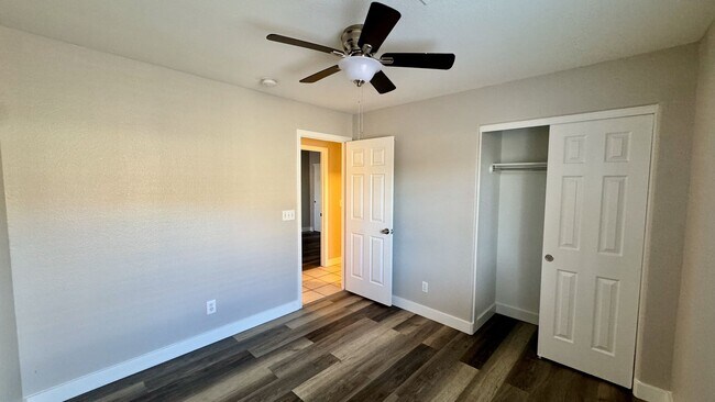 Building Photo - Beautifully Updated 3 Bedroom, 2 Bathroom Single-Level Home in Chandler (85225)!