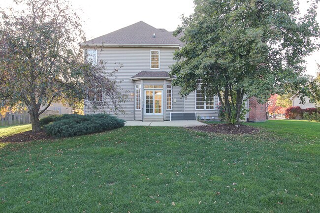 Building Photo - 26025 Whispering Woods Cir