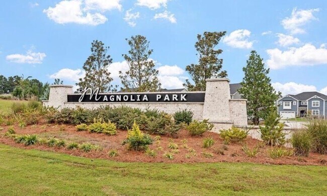 Building Photo - 119 Anise Ln