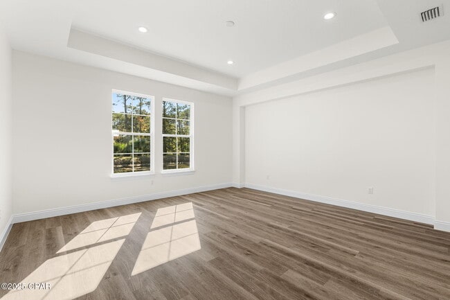 Building Photo - 9019 Laird St