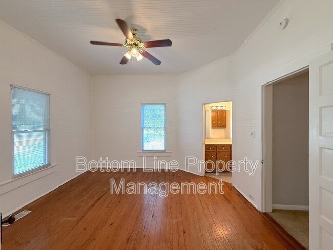 Building Photo - 245 Mt Moriah Church Rd