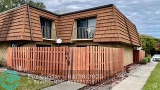 Building Photo - 1440 N Lawnwood Cir