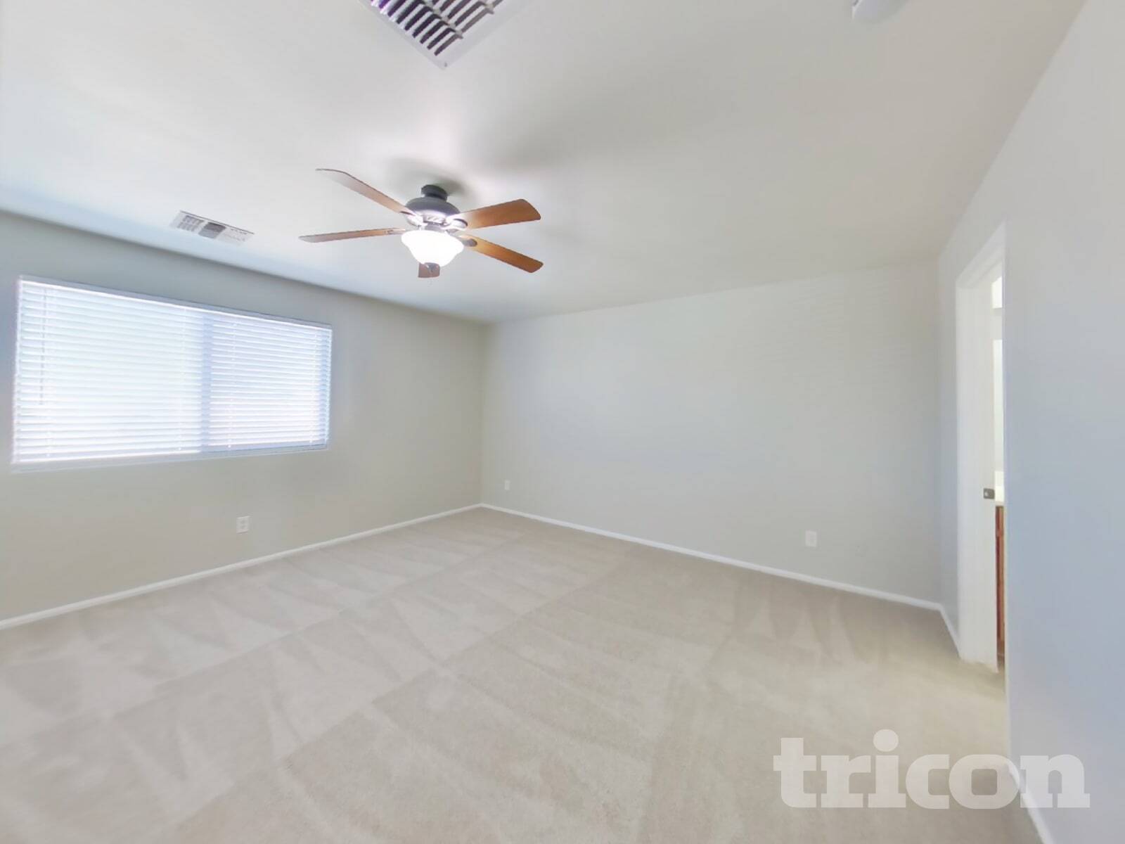 Building Photo - 37593 N Dena Dr