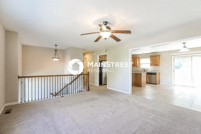 Building Photo - 4 Bedroom Pet-Friendly Home in Independenc...