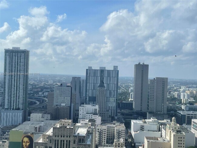 Building Photo - 50 Biscayne Blvd