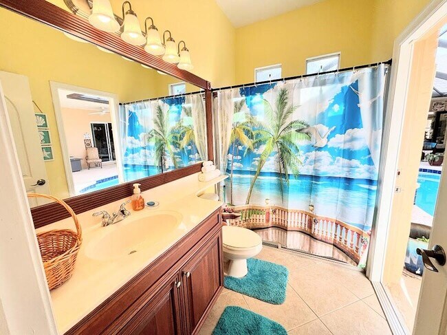 Building Photo - 885 SW Grand Reserves Blvd