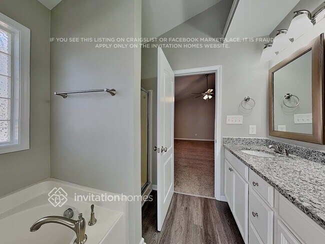 Building Photo - 3117 Groveshire Dr