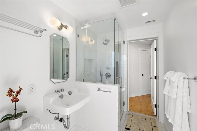 Building Photo - 690 Cuprien Way