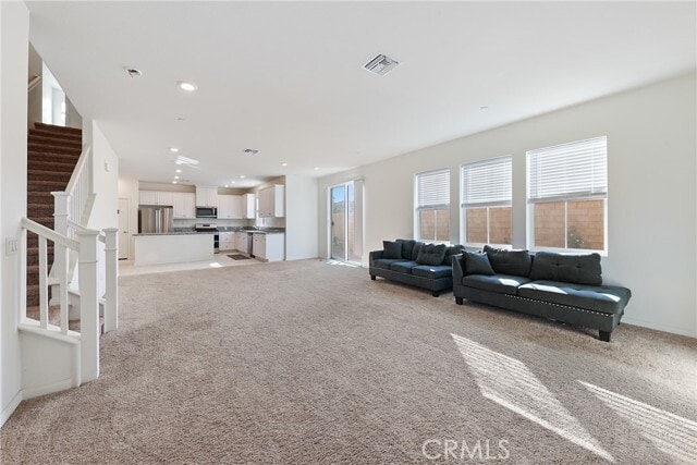 Building Photo - 3938 E Cambria Privado