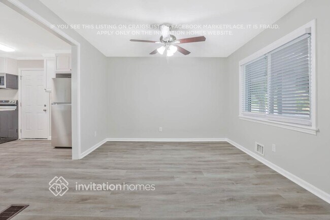 Building Photo - 944 Betty Dr