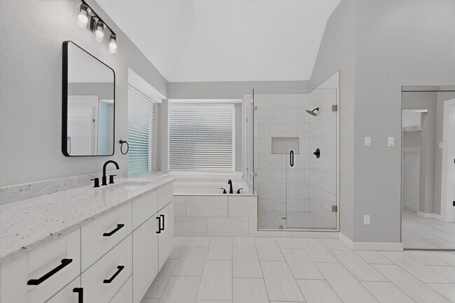 Building Photo - Keller Gem Looking TO Be Your Home!!!