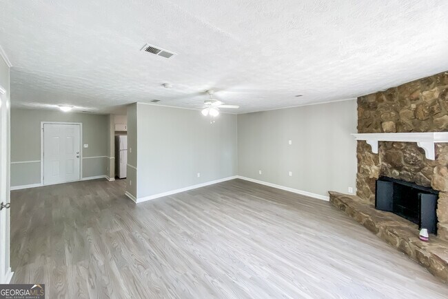 Building Photo - 8236 Greenmar Way