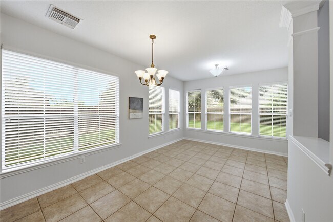 Building Photo - 5531 Cranston Ct