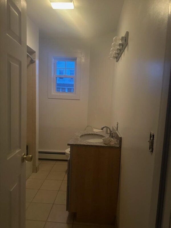 Building Photo - 533 3rd Ave