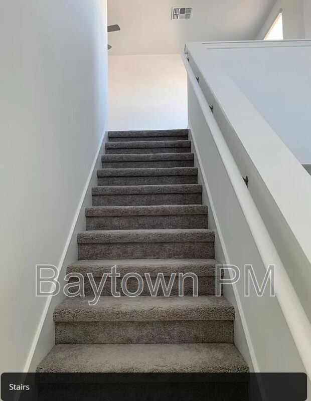 Building Photo - 2583 Leonia Ln