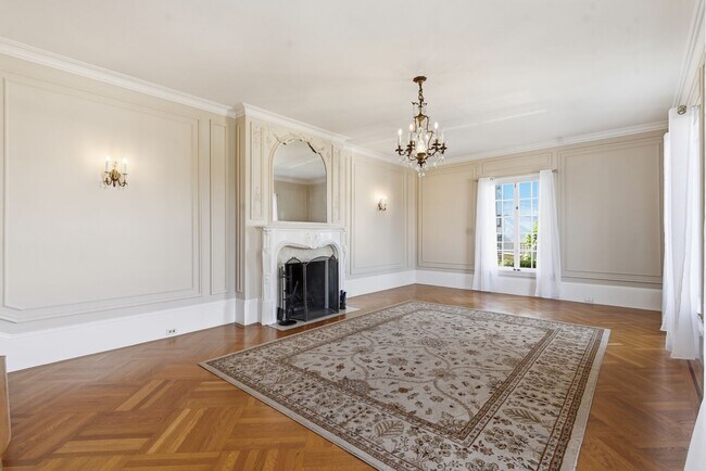 Building Photo - 501-503 Mandana Blvd