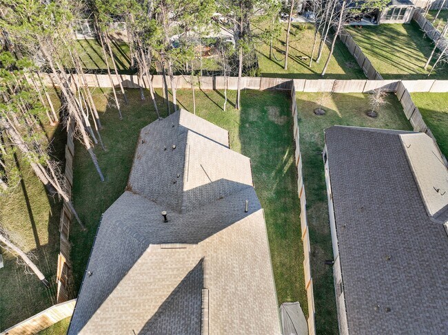 Building Photo - 389 Andes Dr