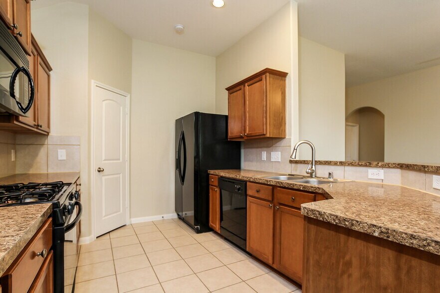 Building Photo - 4127 Barossa Valley Ln