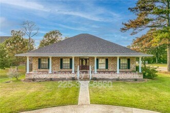 Building Photo - 25491 Plantation Ave