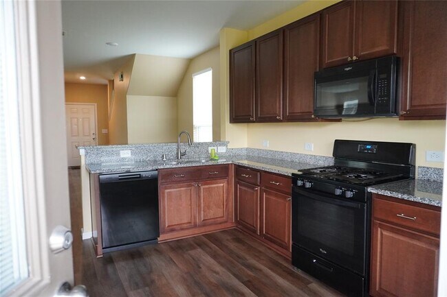 Building Photo - 14503 Overland Pass