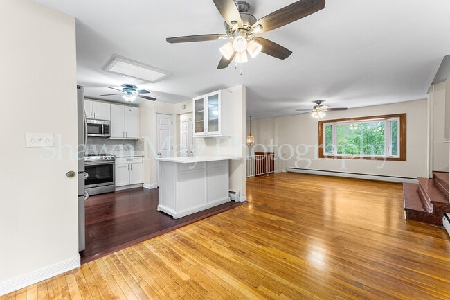 Building Photo - 32 Chatfield Dr