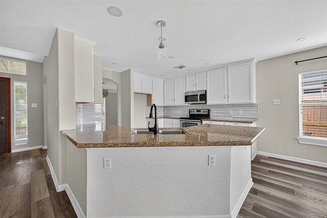 Building Photo - 7242 Autumn Bluff Ln