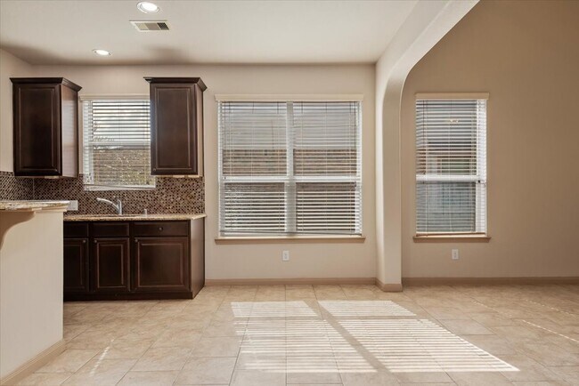 Building Photo - 2623 Ash Haven Ln