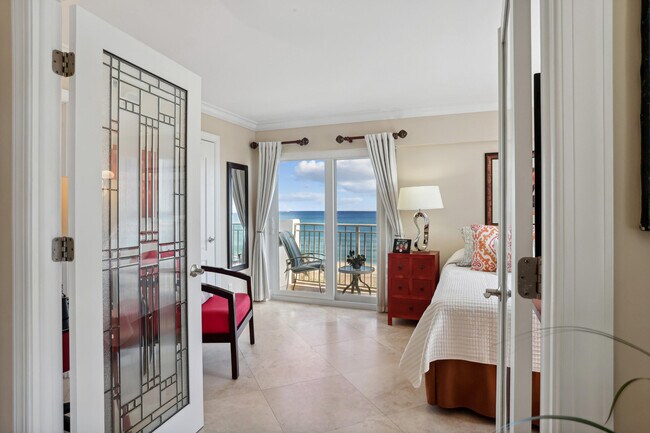 Building Photo - 3301 S Ocean Blvd