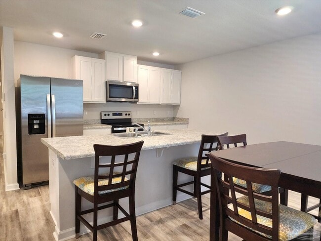 Building Photo - 6196 Secretariat Wy