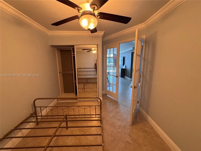 Building Photo - 2401 Collins Ave