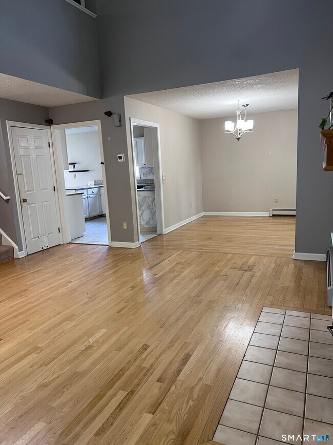 Building Photo - 163 Trotters Way