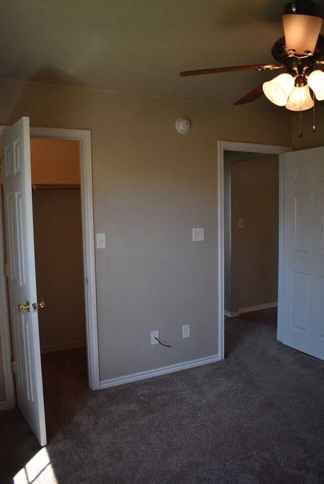 Building Photo - 3BD/2BA Home in Harker Heights with desira...