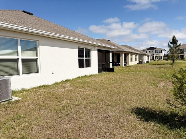 Building Photo - 5686 Barakat Rd