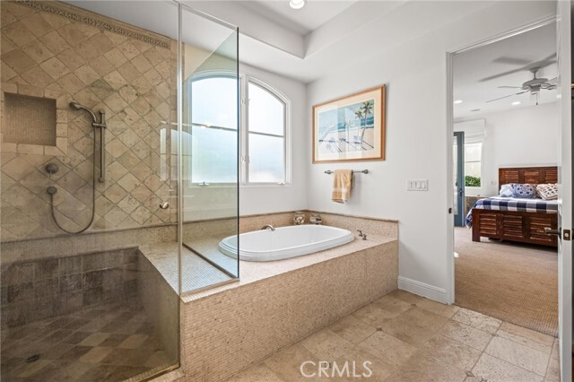 Building Photo - 926 Duncan Ave