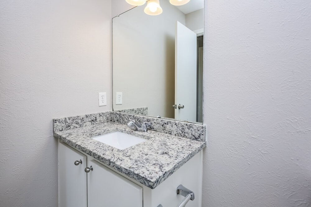 Building Photo - 3725 Whitefern Dr