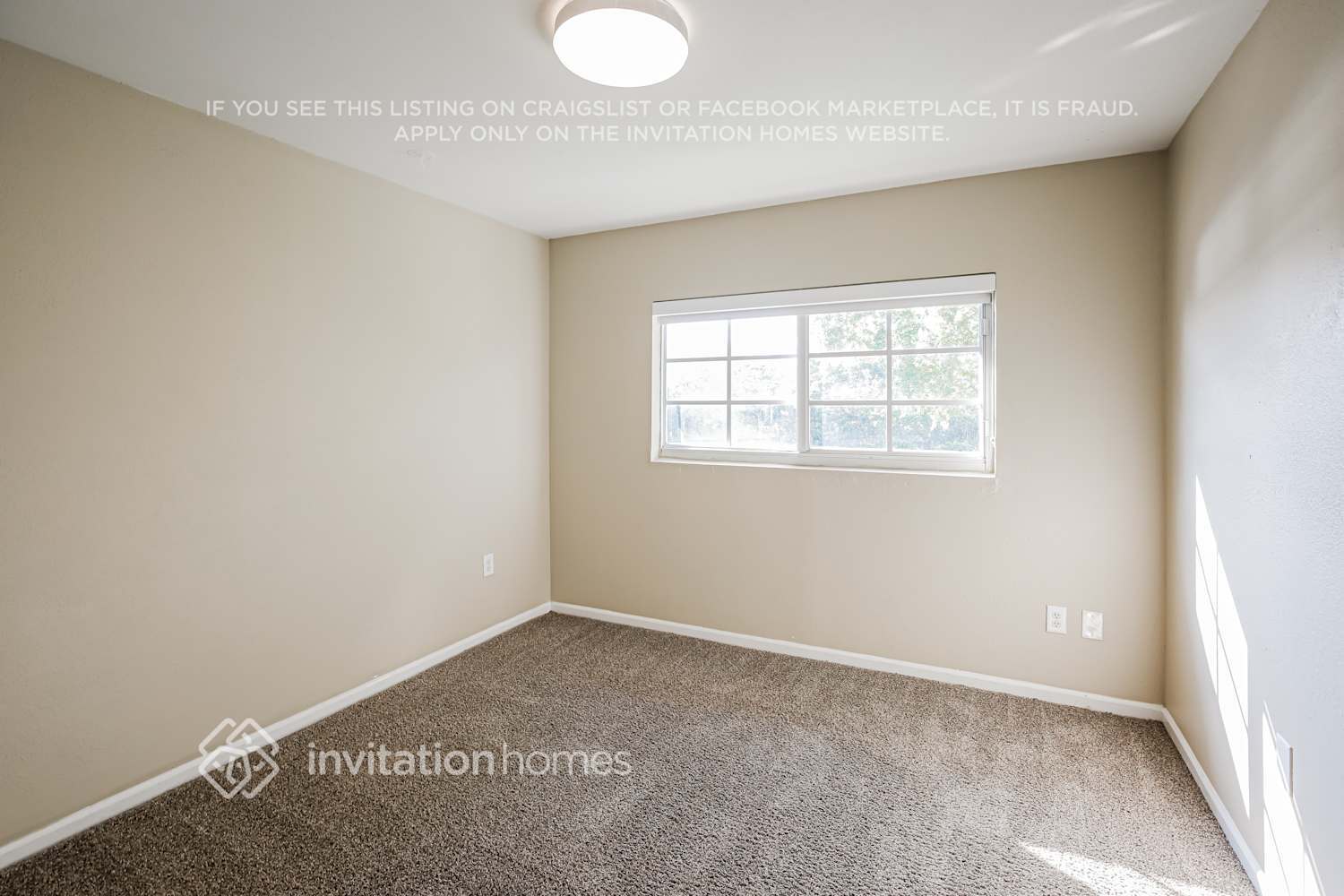 Building Photo - 15813 SW 79th St