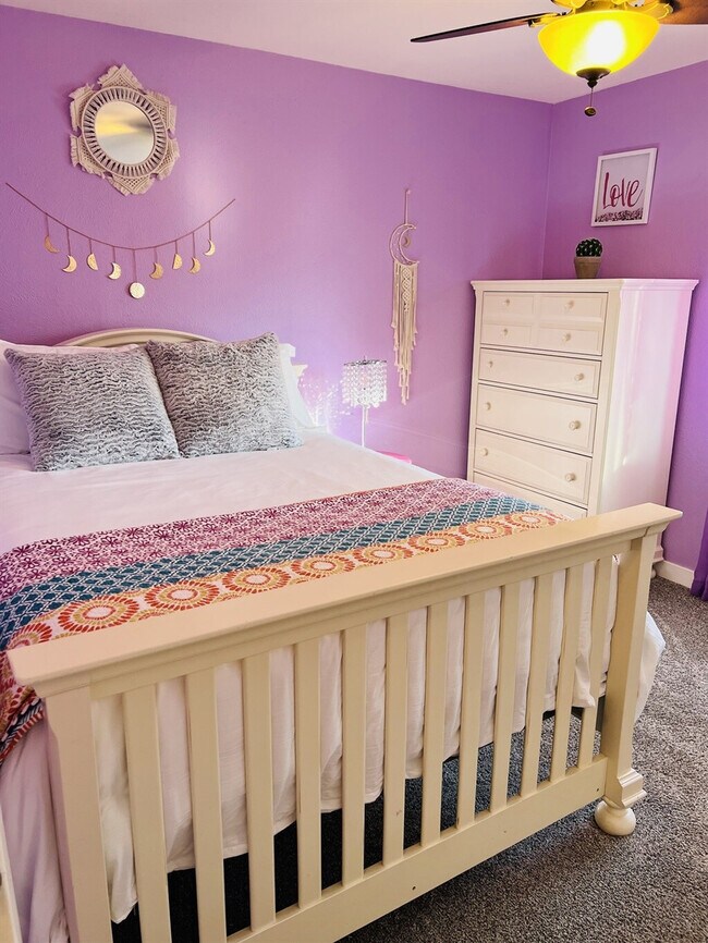 Building Photo - 3112 Rock Creek Dr