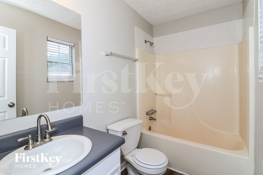 Building Photo - 4225 Wexford Downs Way