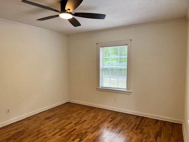 Building Photo - Old Maco Road