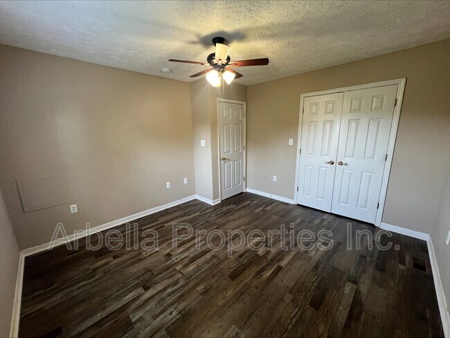 Building Photo - 2637 US-11W