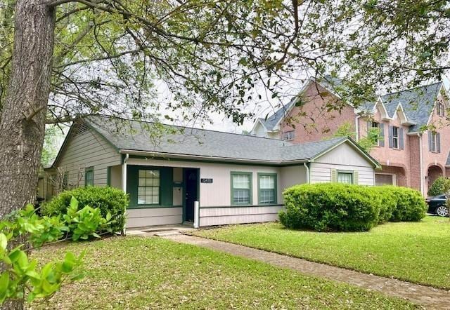 Primary Photo - 5418 Grand Lake St